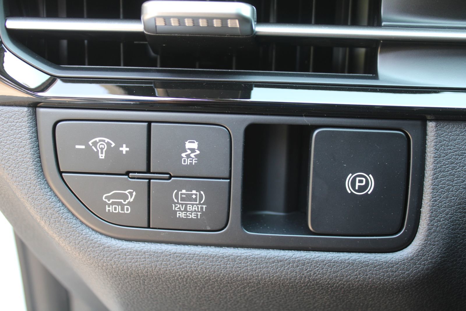 New 2026 Kia Sportage SX Prestige image 26