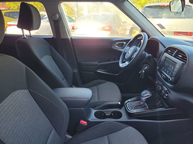 Used 2020 Kia Soul S image 34