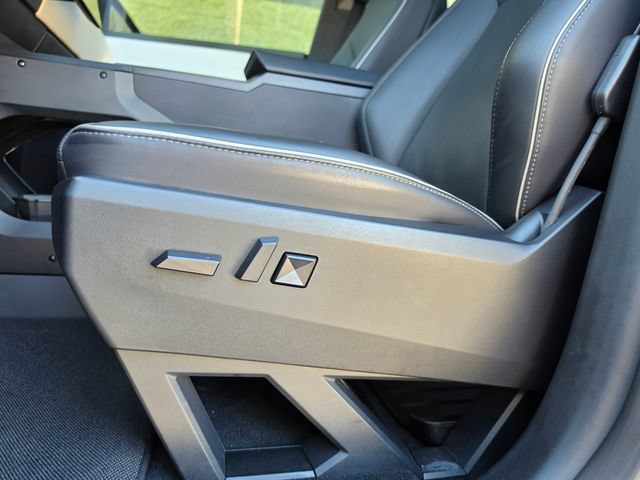 Used 2024 Tesla Cybertruck Cyberbeast AWD/4WD image 21