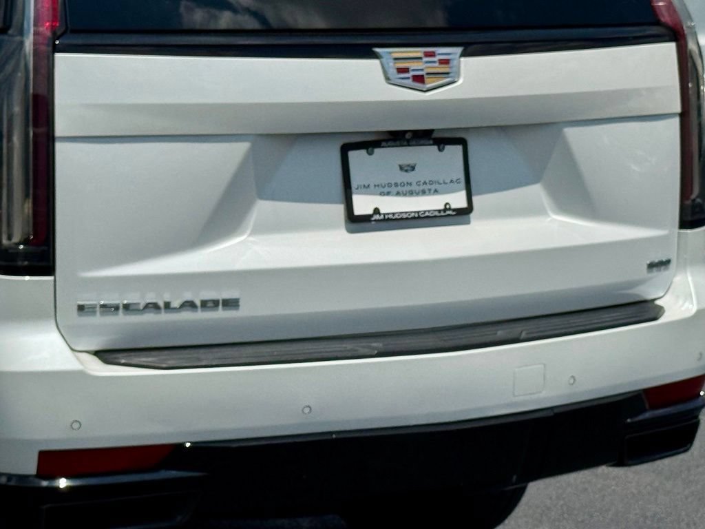 Used 2022 Cadillac Escalade ESV Sport w/ Touring Package AWD/4WD image 8