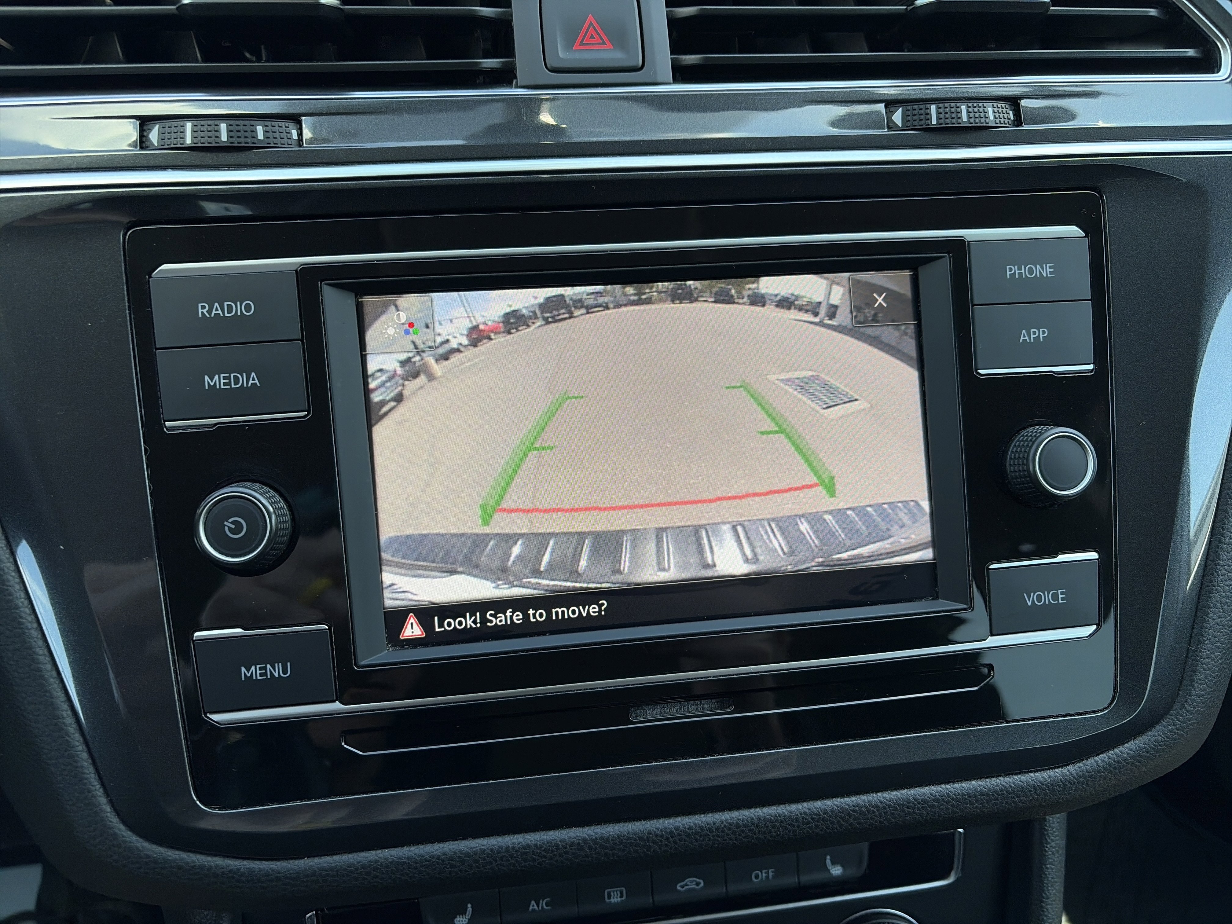 Certified 2023 Volkswagen Tiguan S AWD/4WD image 19