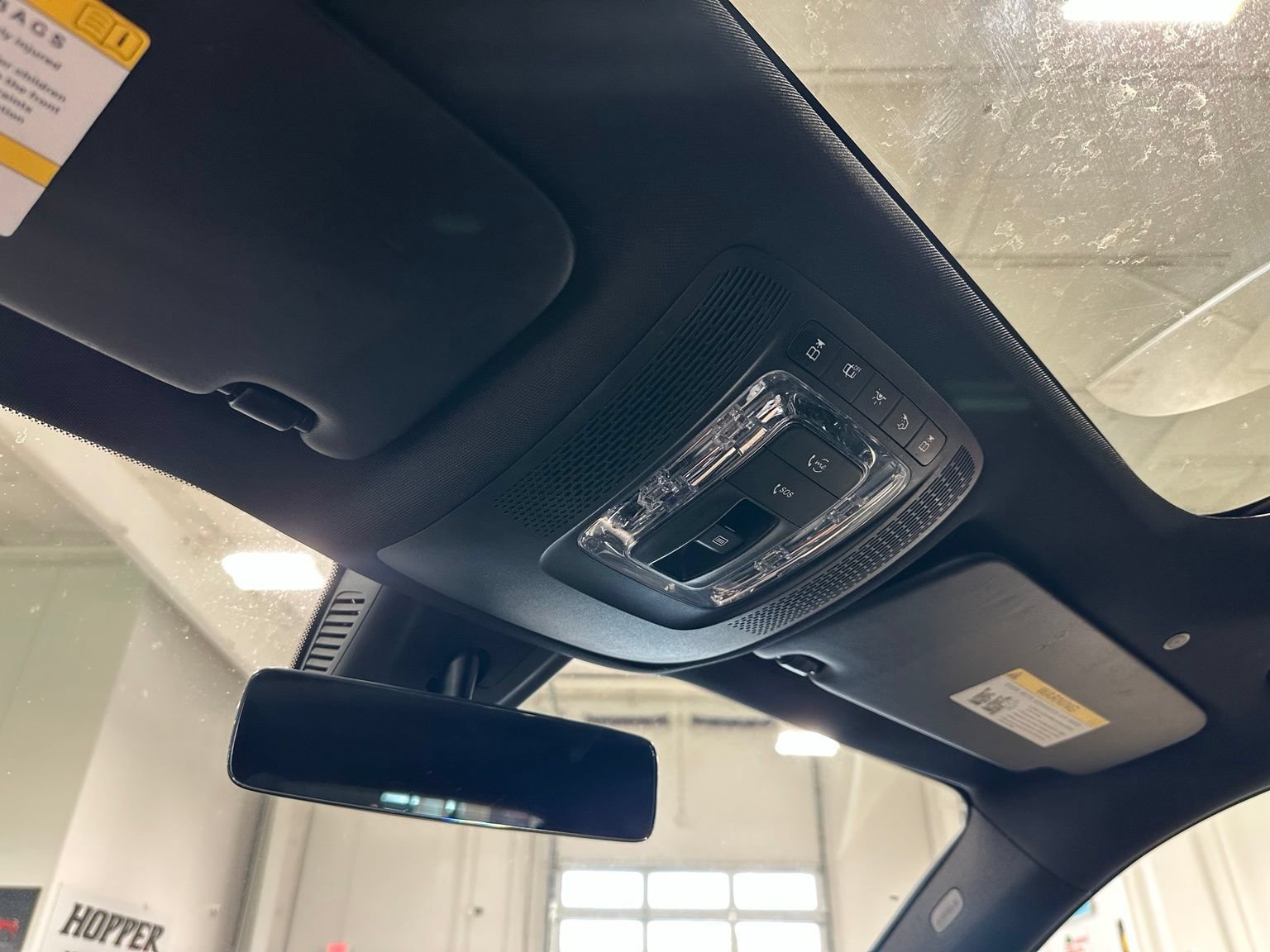 Used 2021 Mercedes-Benz GLB 250 image 34
