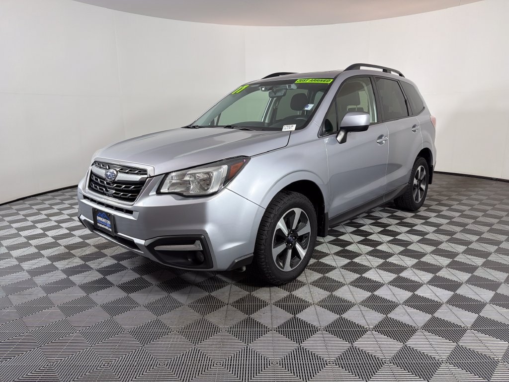 Used 2017 Subaru Forester 2.5i Premium AWD/4WD image 7