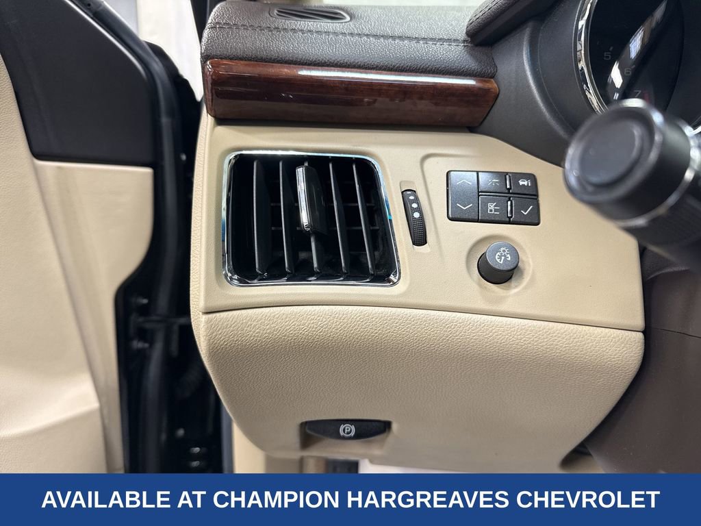 Used 2008 Cadillac CTS 3.6 w/ Wood Trim Package AWD/4WD image 23