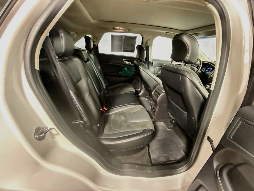 Used 2018 Ford Edge Sport w/ Equipment Group 401A AWD/4WD image 26