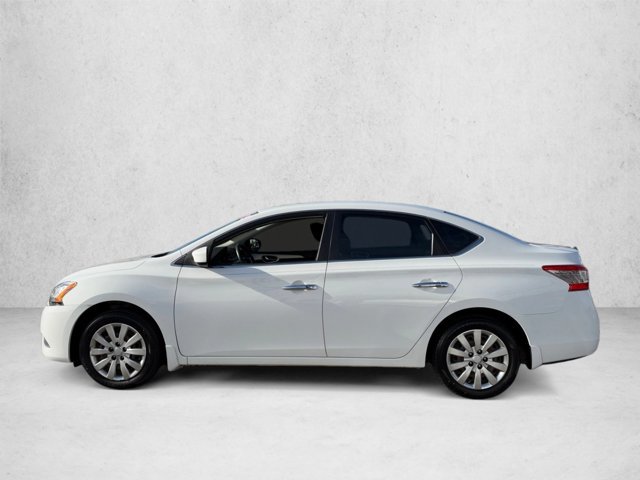 Used 2015 Nissan Sentra SV w/ Navigation Package FWD image 8