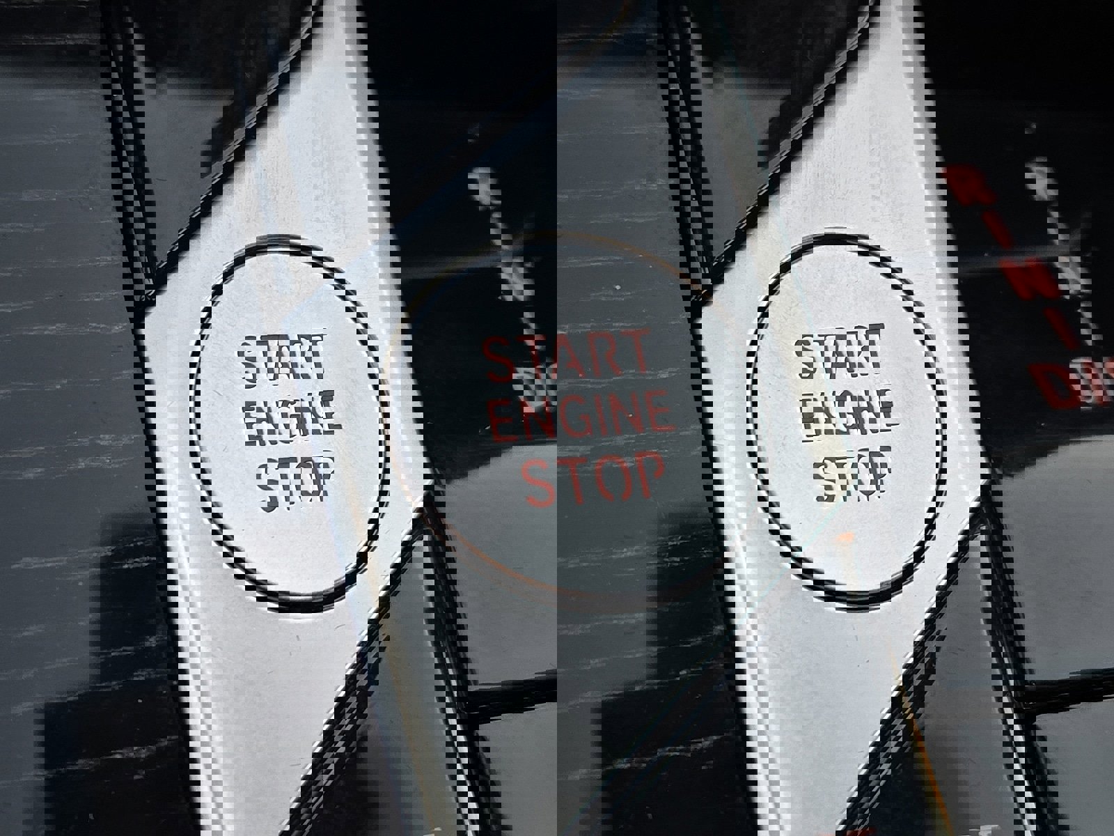 Certified 2025 BMW X7 xDrive40i w/ M Sport Package image 24