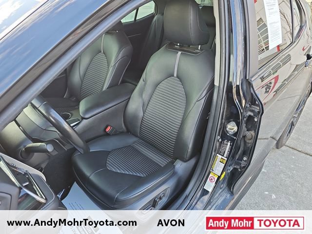 Used 2019 Toyota Camry SE image 10