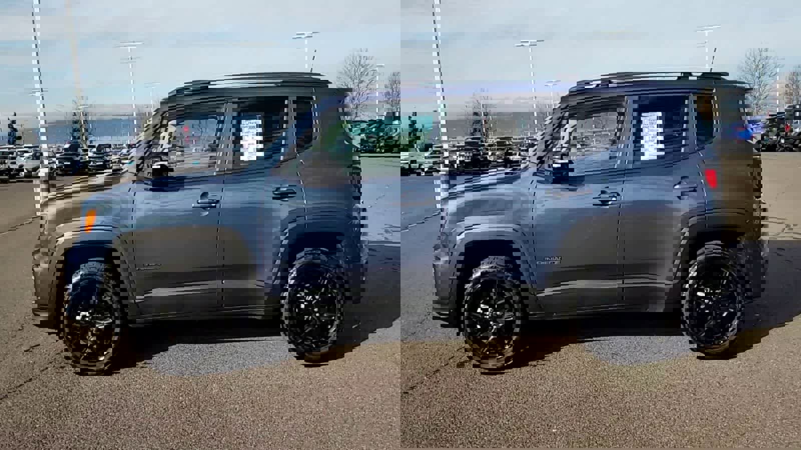 Used 2023 Jeep Renegade Altitude w/ Convenience Group I image 5