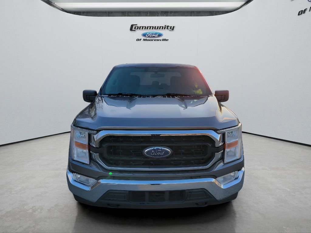 Used 2022 Ford F150 XLT image 2