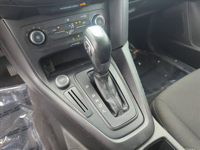 Used 2016 Ford Focus SE FWD image 14