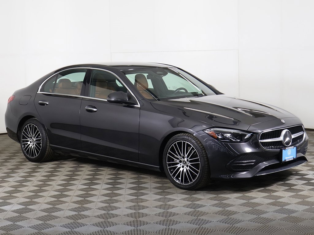 Used 2023 Mercedes-Benz C 300 4MATIC Sedan image 2