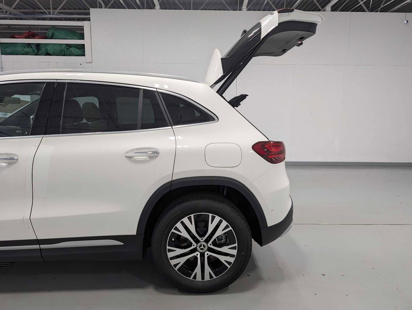 Used 2026 Mercedes-Benz GLA 250 4MATIC image 9