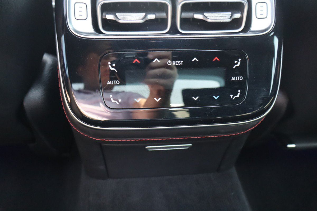 Used 2024 Mercedes-Benz S 63 AMG S w/ Carbon Fiber Exterior Package image 16