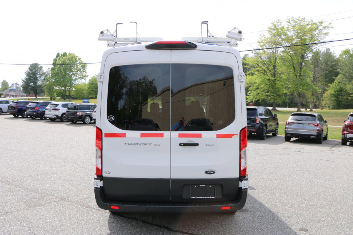Used 2018 Ford Transit 150 XLT RWD image 4