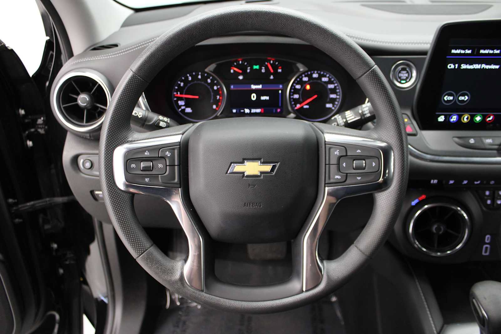 Used 2023 Chevrolet Blazer LT AWD/4WD image 19