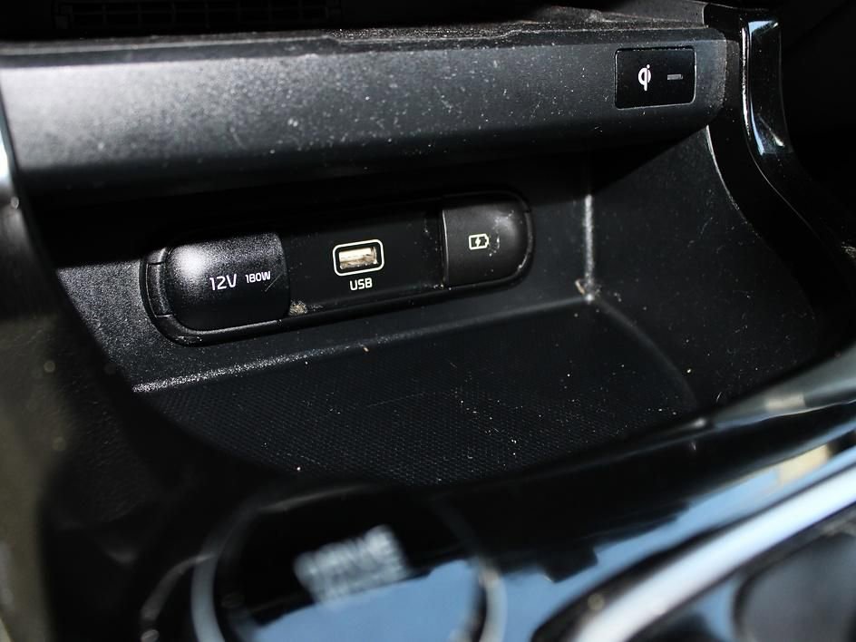 Used 2023 Kia Seltos EX image 22