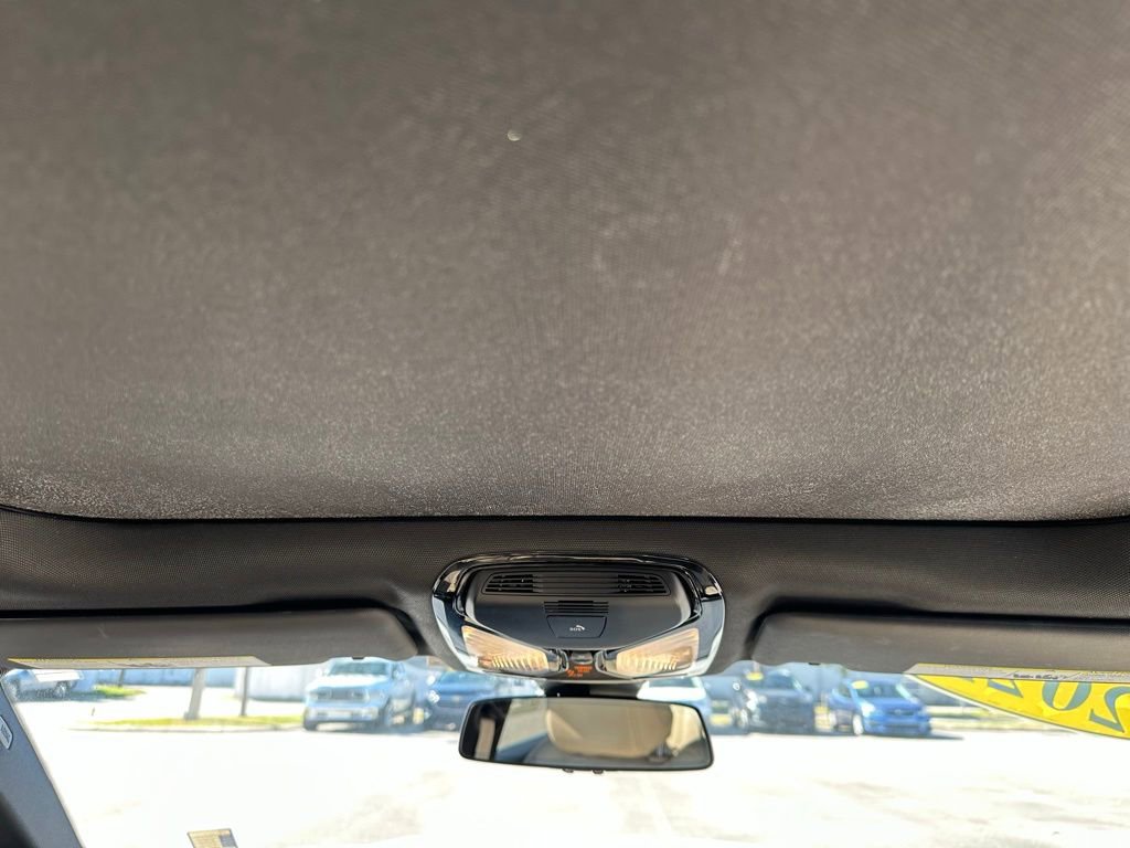 Used 2022 BMW 330e w/ Driving Assistance Package image 20