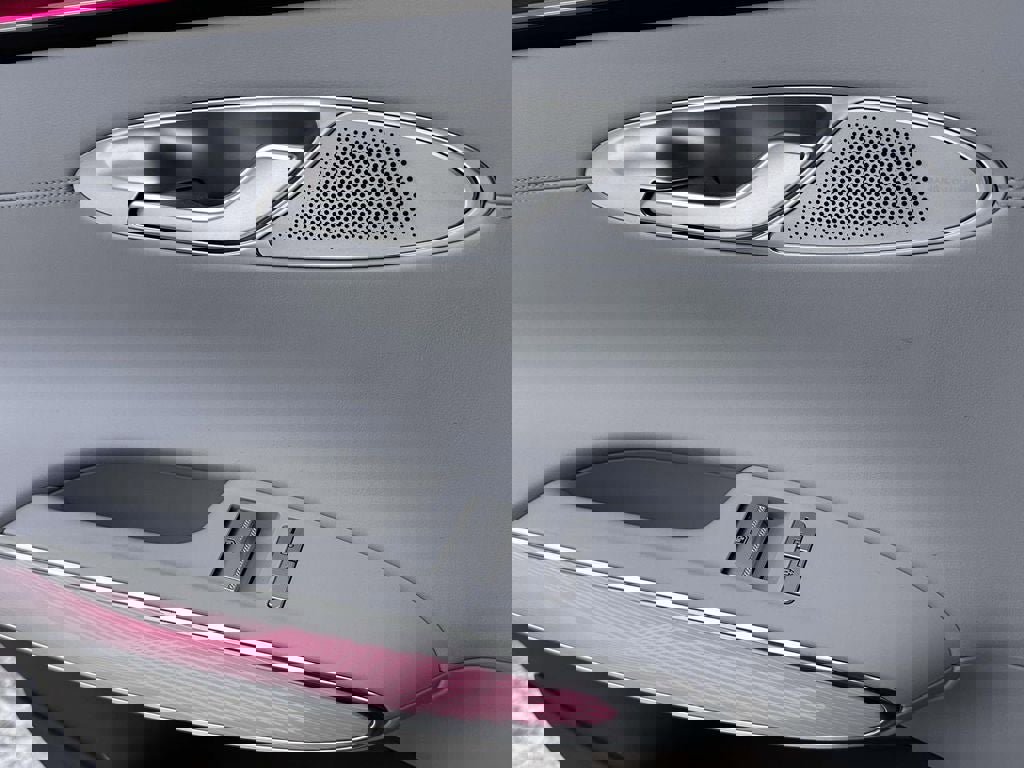 Used 2026 Genesis GV70 2.5T Advanced image 22