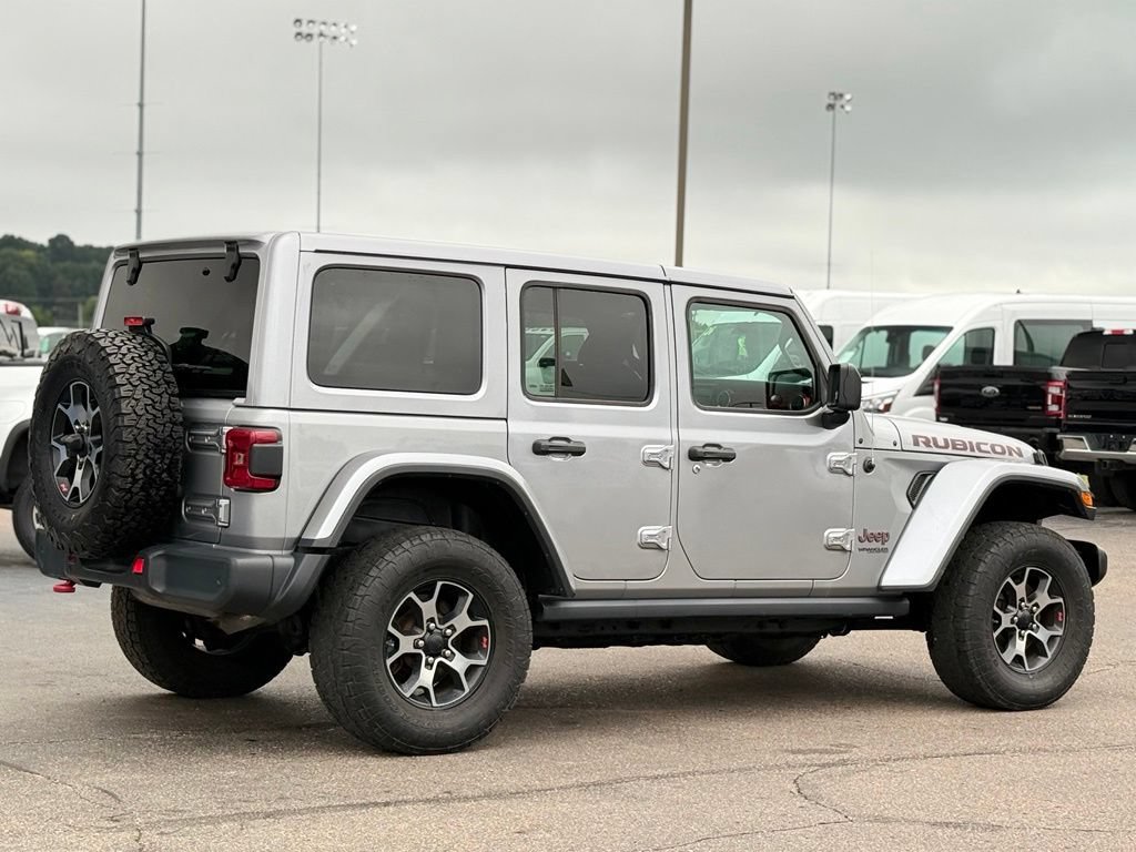 Used 2018 Jeep Wrangler Unlimited Rubicon w/ Uconnect 4C Nav & Sound Group AWD/4WD image 33