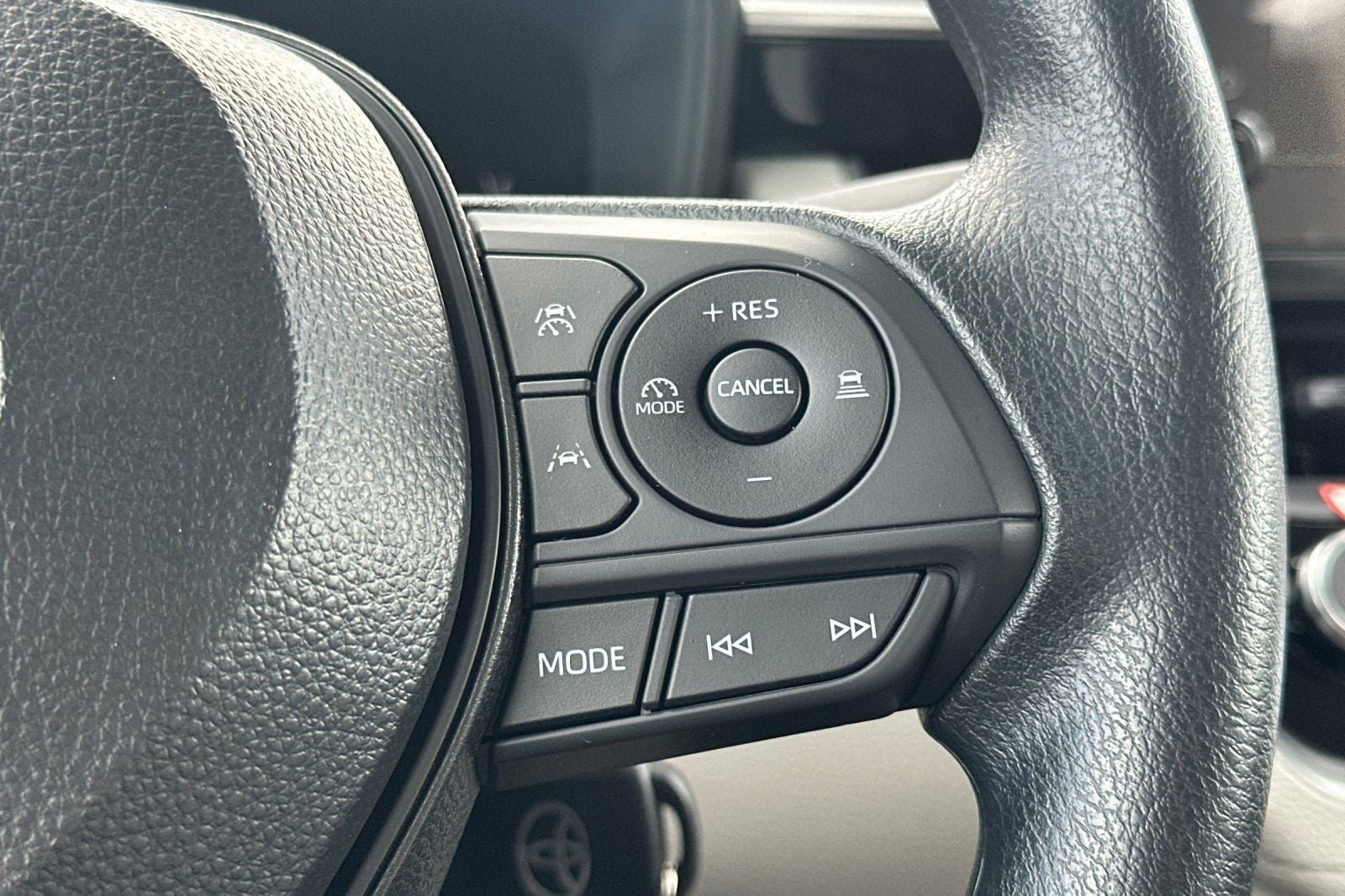 New 2026 Toyota Corolla Cross L FWD image 26
