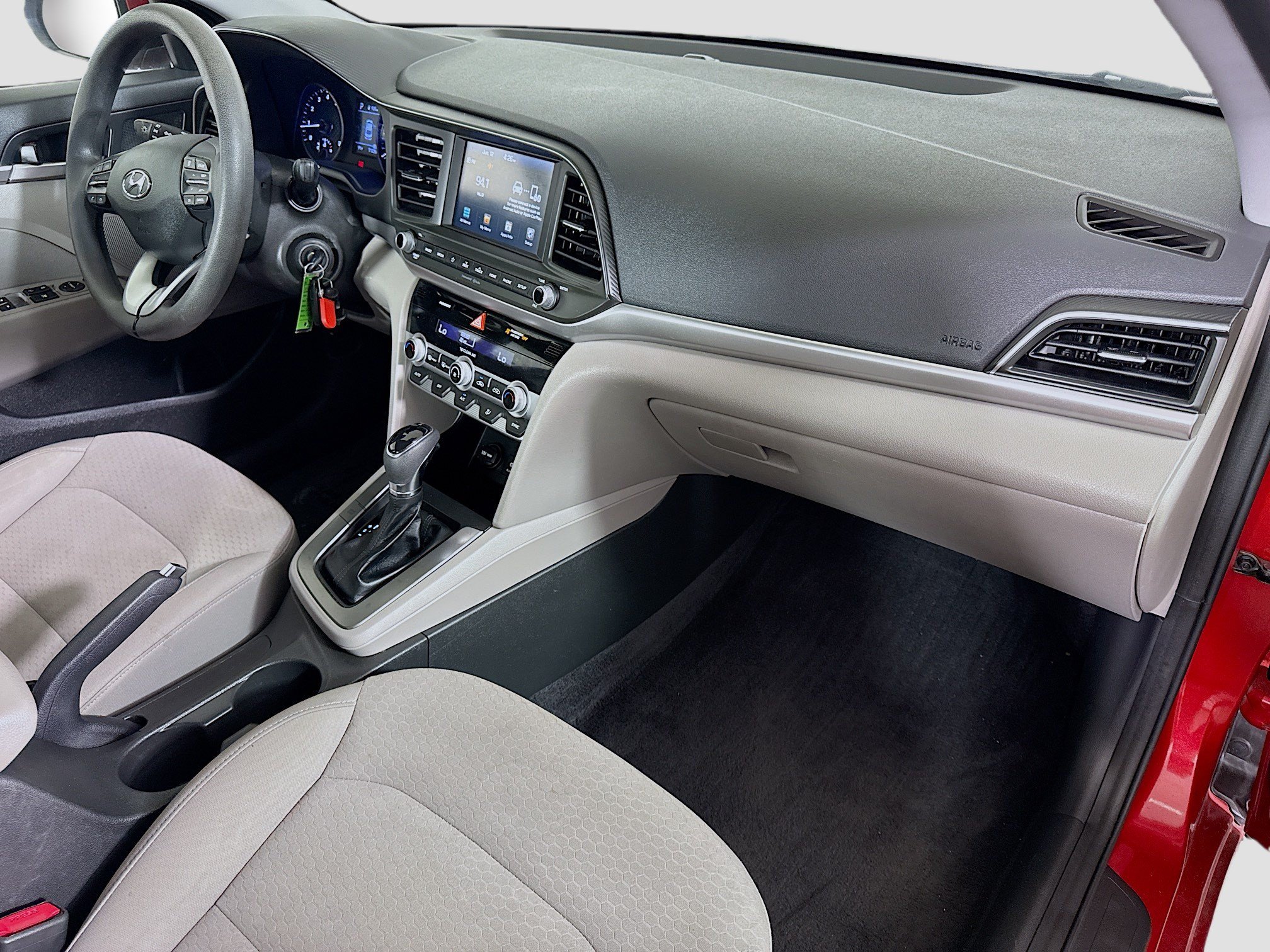 Used 2020 Hyundai Elantra SEL FWD image 29