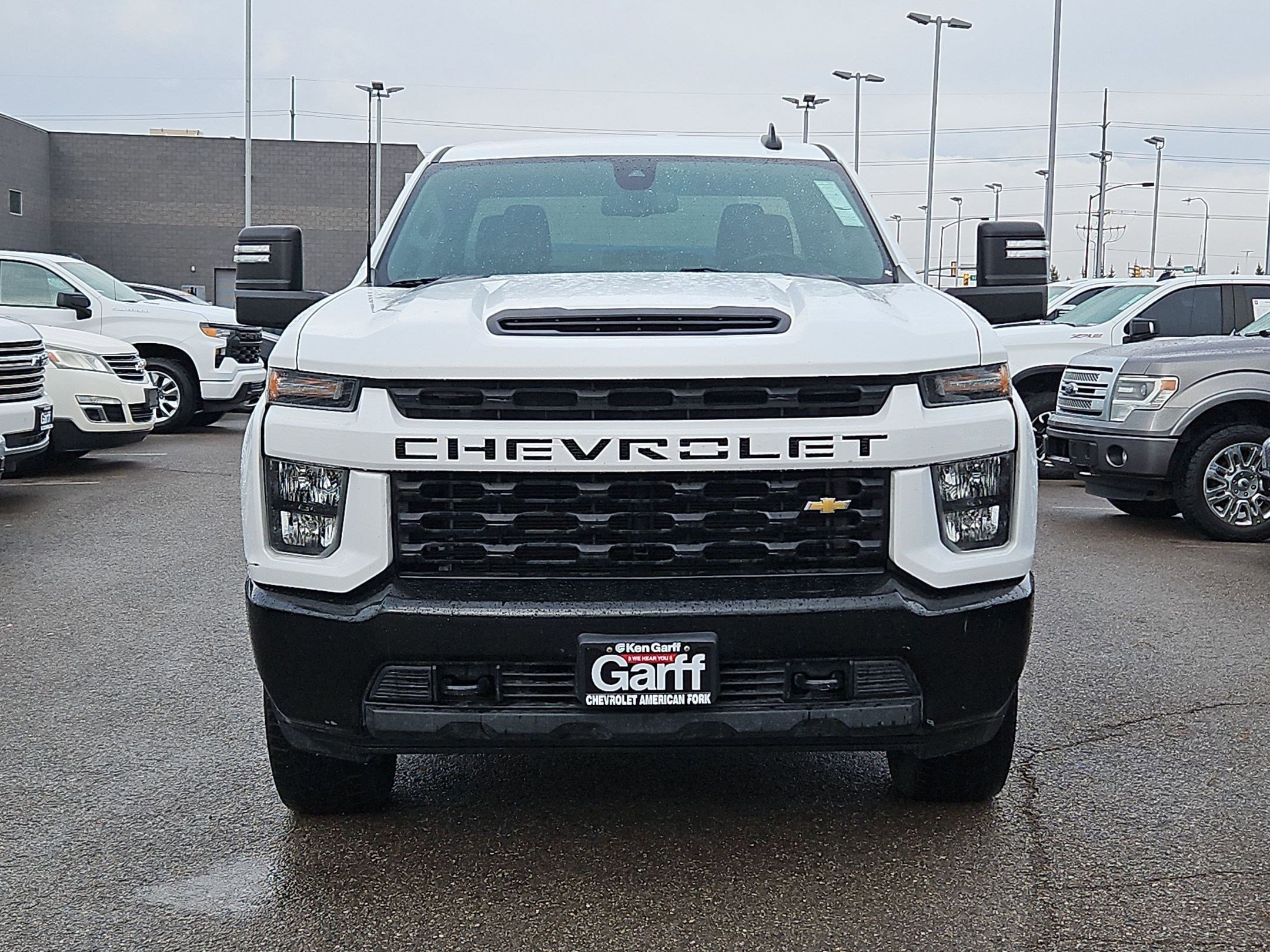 Used 2022 Chevrolet Silverado 2500 Custom w/ Custom Value Package AWD/4WD image 9