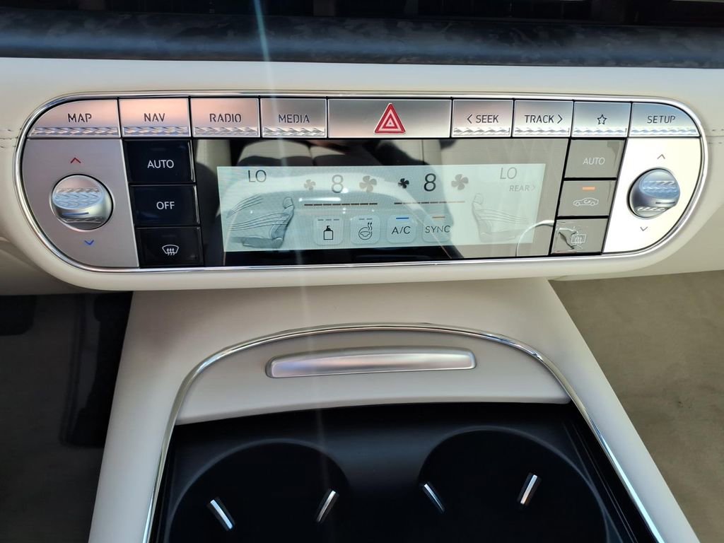 New 2026 Genesis G90 3.5T image 23