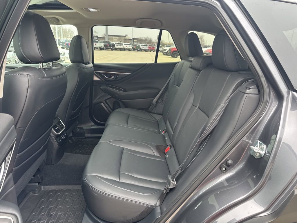 Used 2025 Subaru Outback Touring image 21