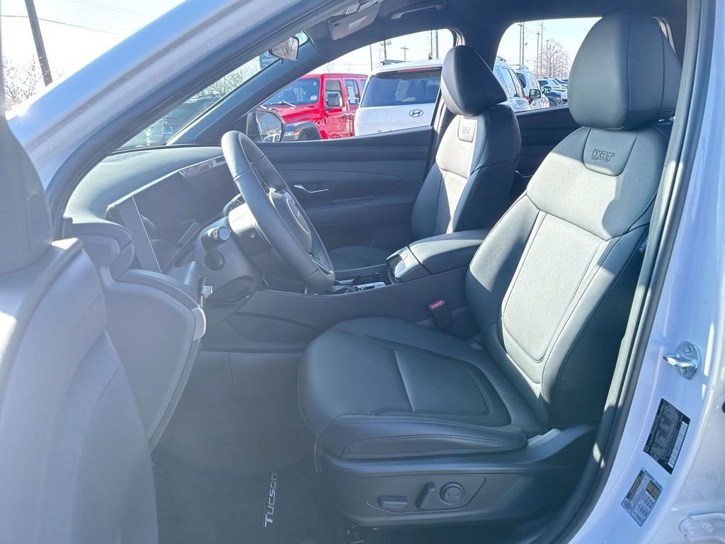 New 2025 Hyundai Tucson XRT image 12