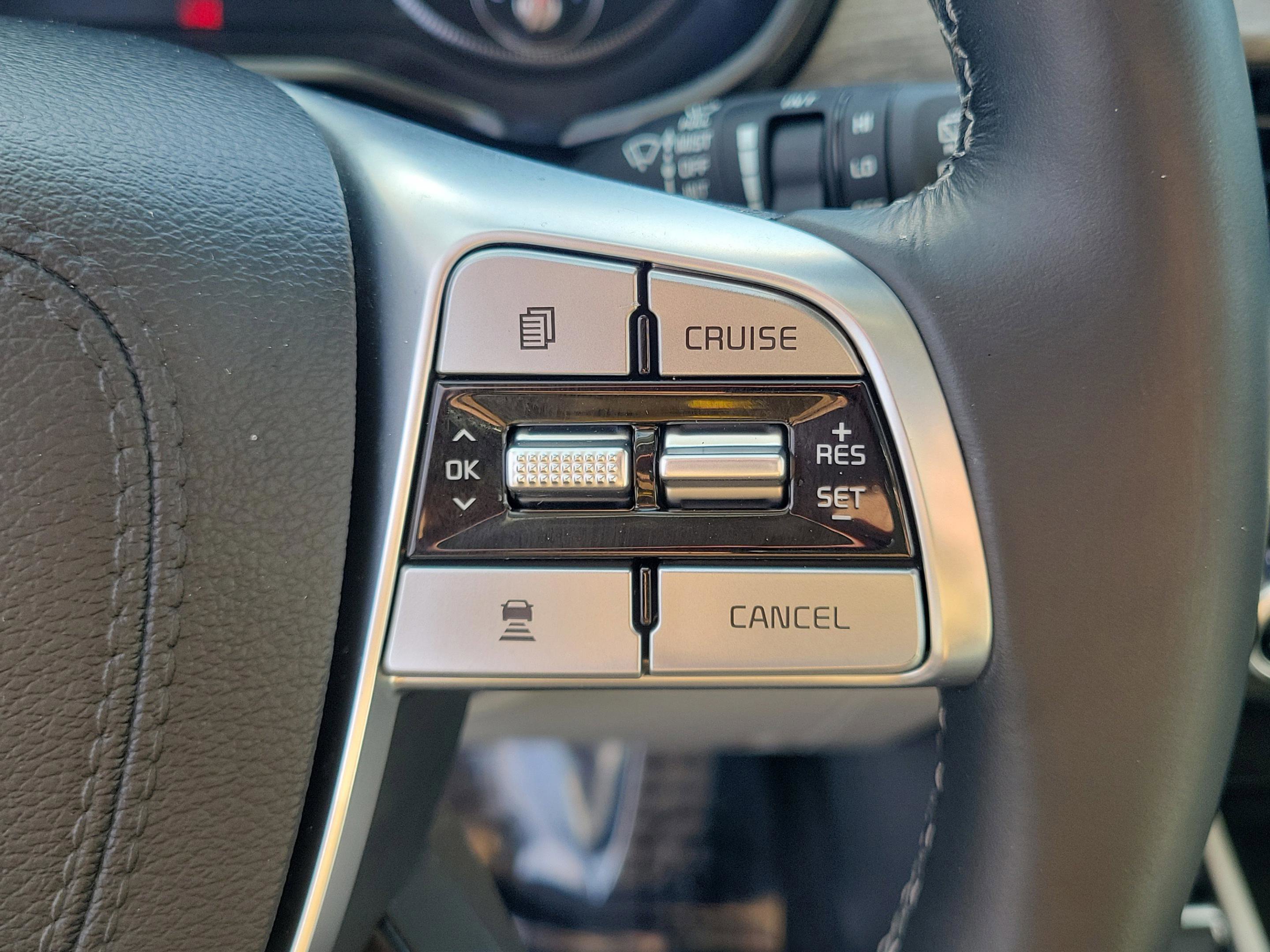 Certified 2022 Kia Telluride SX w/ Nightfall Edition Package image 24