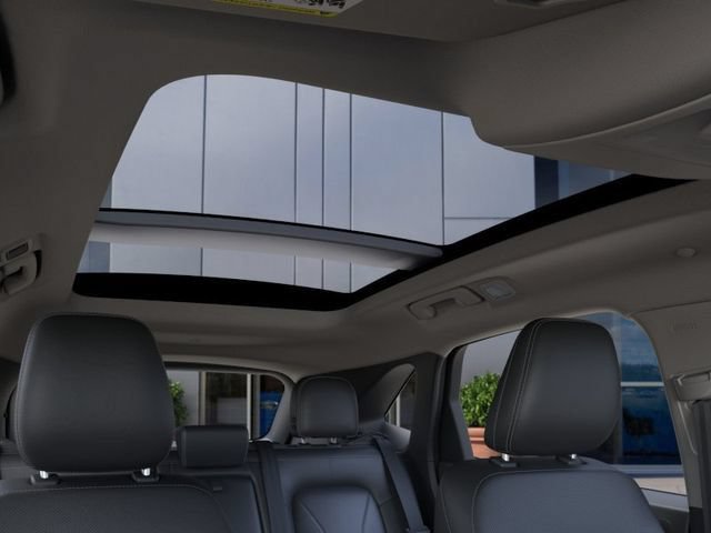 Used 2025 Ford Escape SE w/ PHEV Premium Package FWD image 22