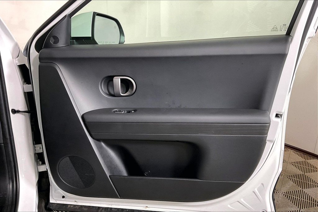 Used 2025 Hyundai Ioniq 5 SEL RWD image 23