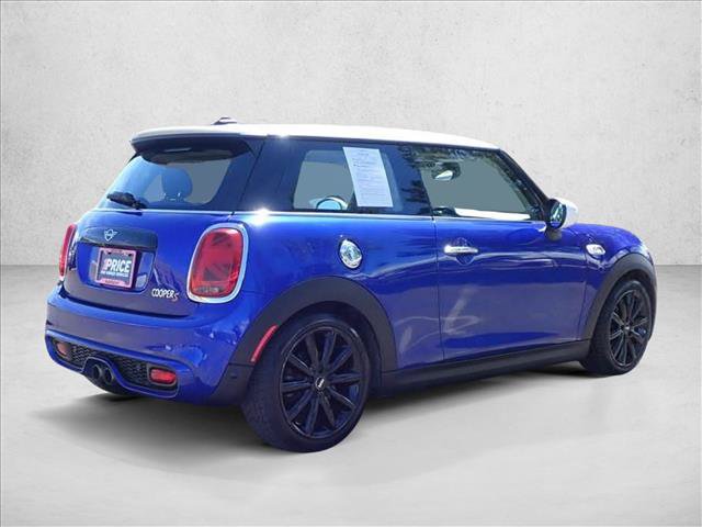 Used 2019 MINI Cooper S FWD image 4