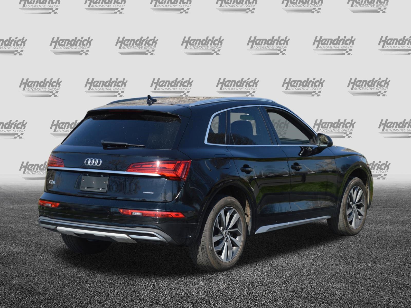 Used 2021 Audi Q5 Premium Plus w/ Premium Plus Package image 11