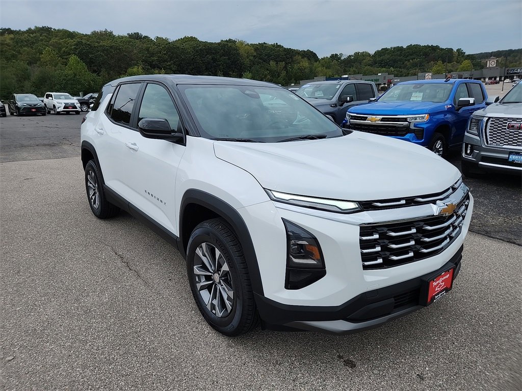 New 2026 Chevrolet Equinox LT w/ Convenience Package II image 2