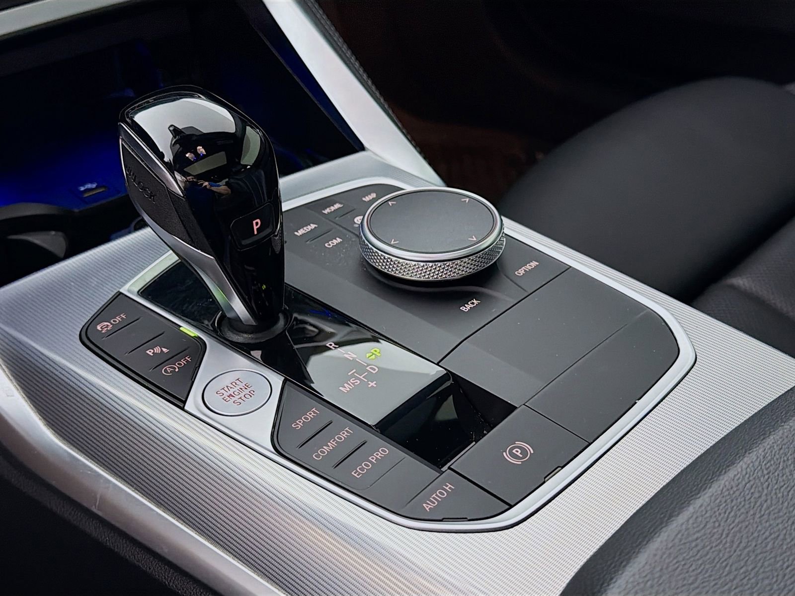 Used 2022 BMW 430i xDrive Coupe w/ M Sport Package image 20