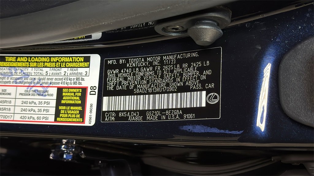 Used 2024 Lexus ES 350 w/ Premium Package image 32