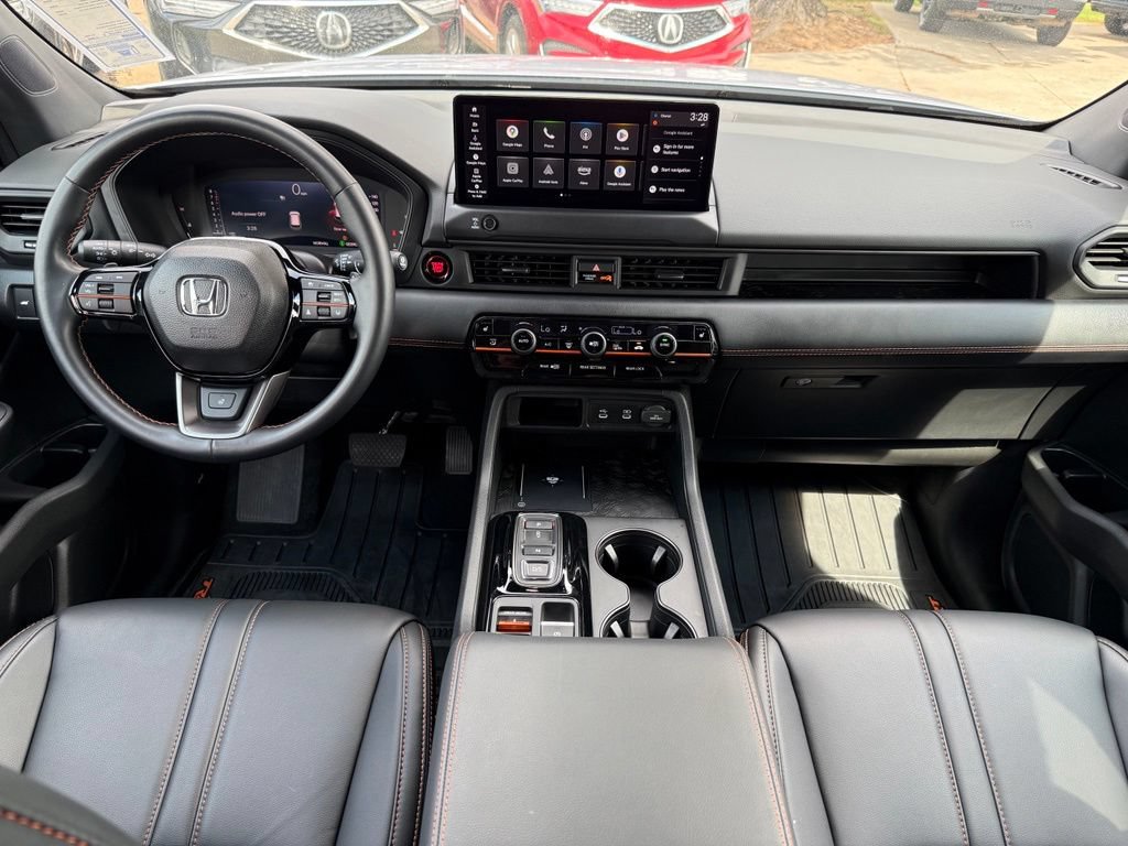 Certified 2026 Honda Pilot TrailSport image 18