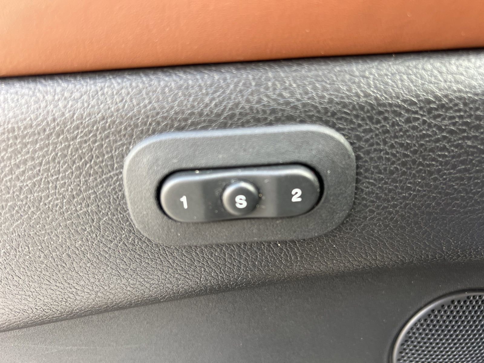 Used 2017 Jeep Grand Cherokee Summit w/ Platinum Series Group image 27