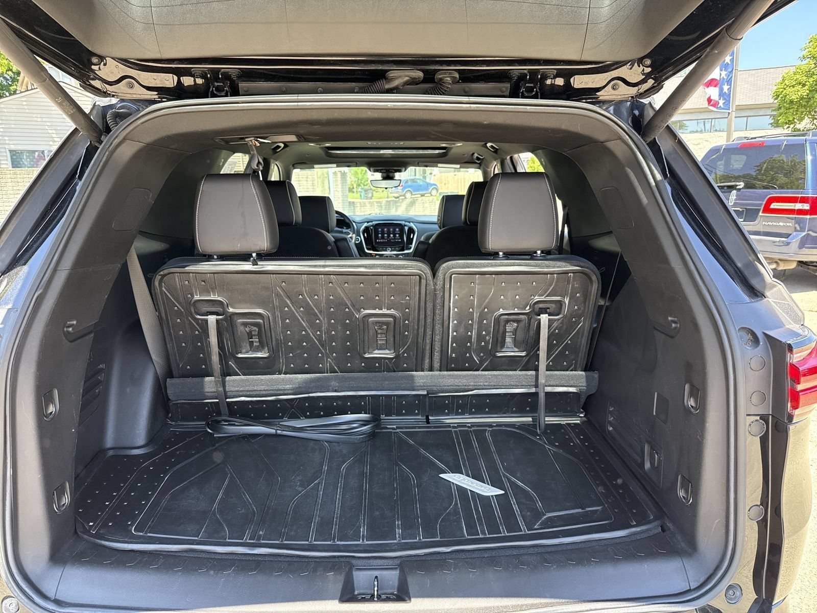 Used 2022 Chevrolet Traverse Premier w/ Redline Edition AWD/4WD image 50