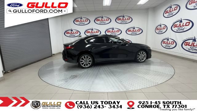 Used 2023 MAZDA MAZDA3 s AWD/4WD image 2