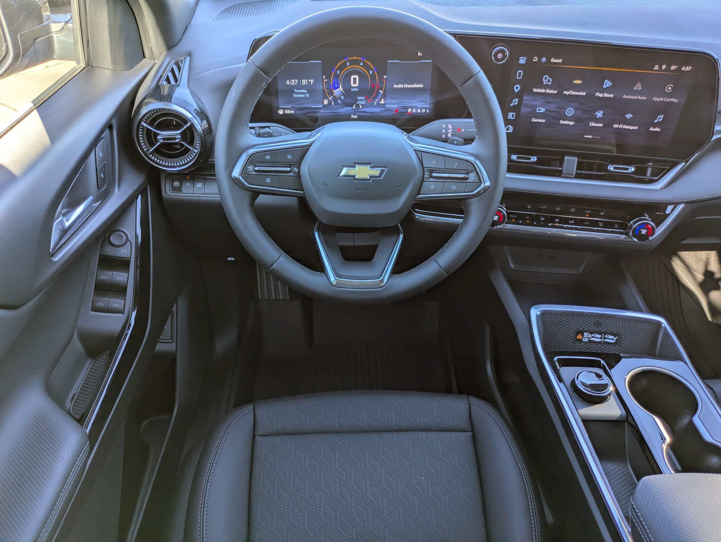 New 2027 Chevrolet Equinox LT w/ Convenience Package II FWD image 4