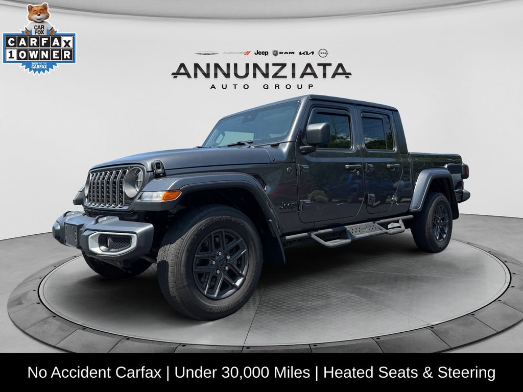 Used 2025 Jeep Gladiator Sport AWD/4WD video 1