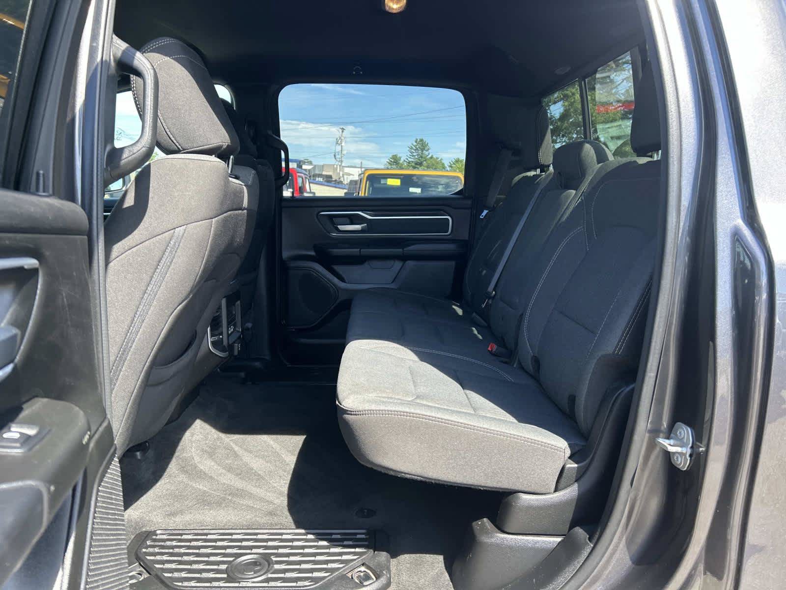 Used 2022 RAM 1500 Big Horn AWD/4WD image 16
