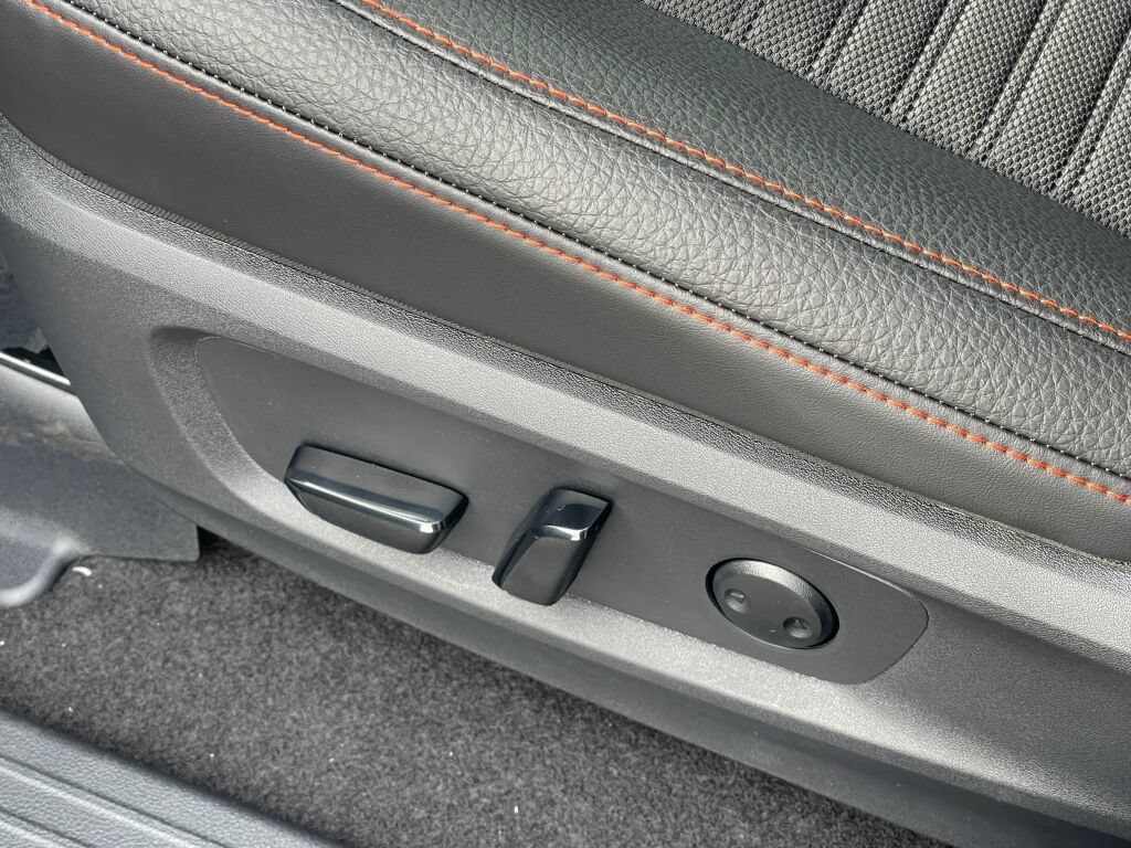 New 2026 Nissan Pathfinder Rock Creek AWD/4WD image 8