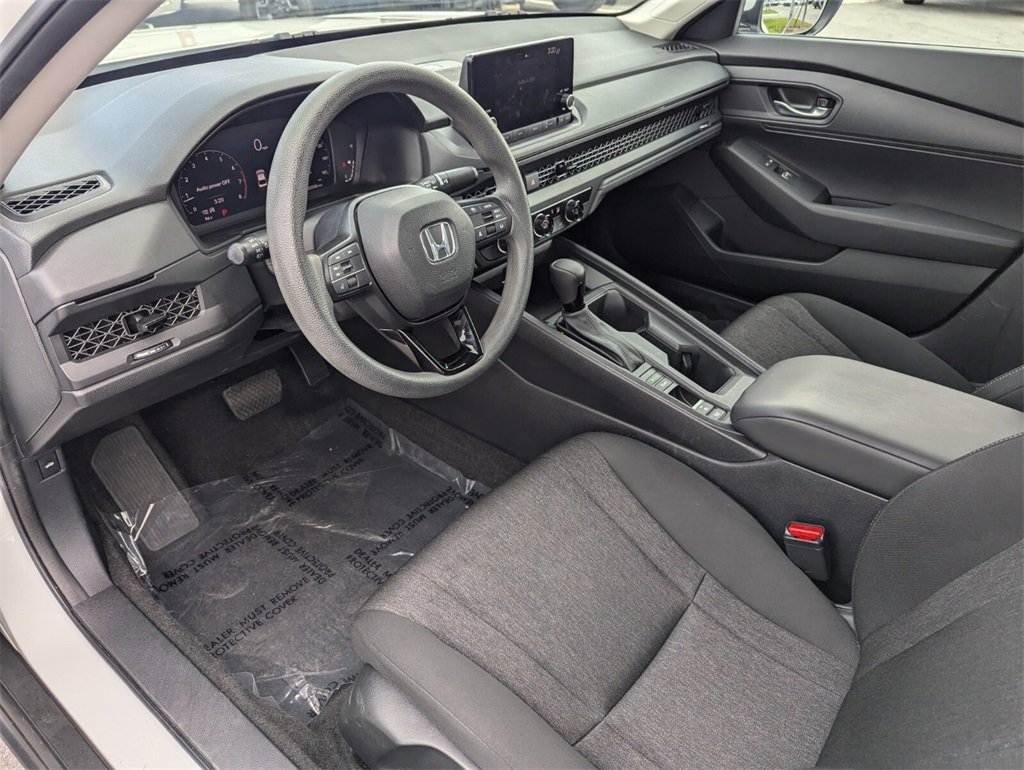 Used 2023 Honda Accord LX image 22