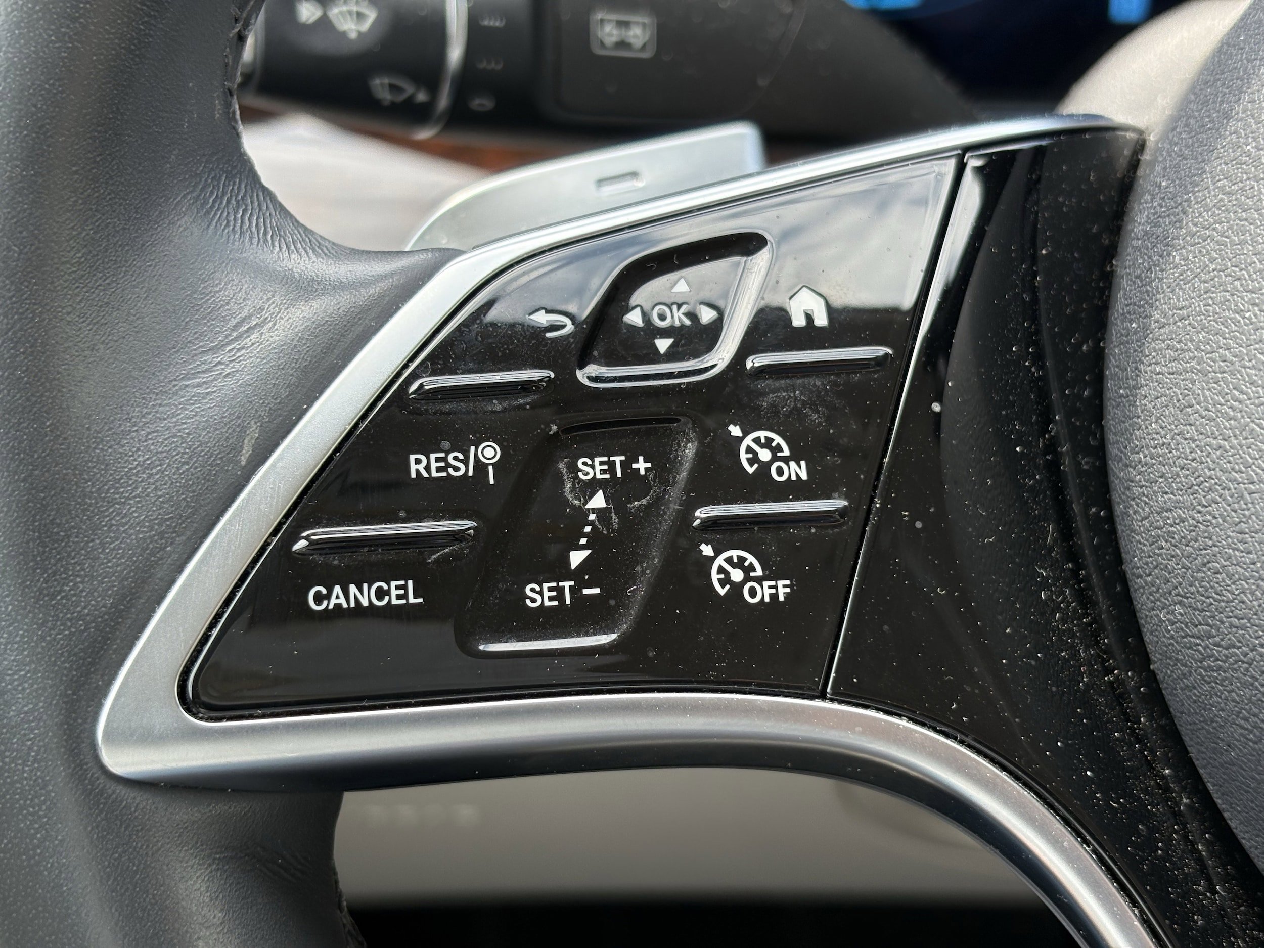 Used 2021 Mercedes-Benz E 350 4MATIC Sedan image 16