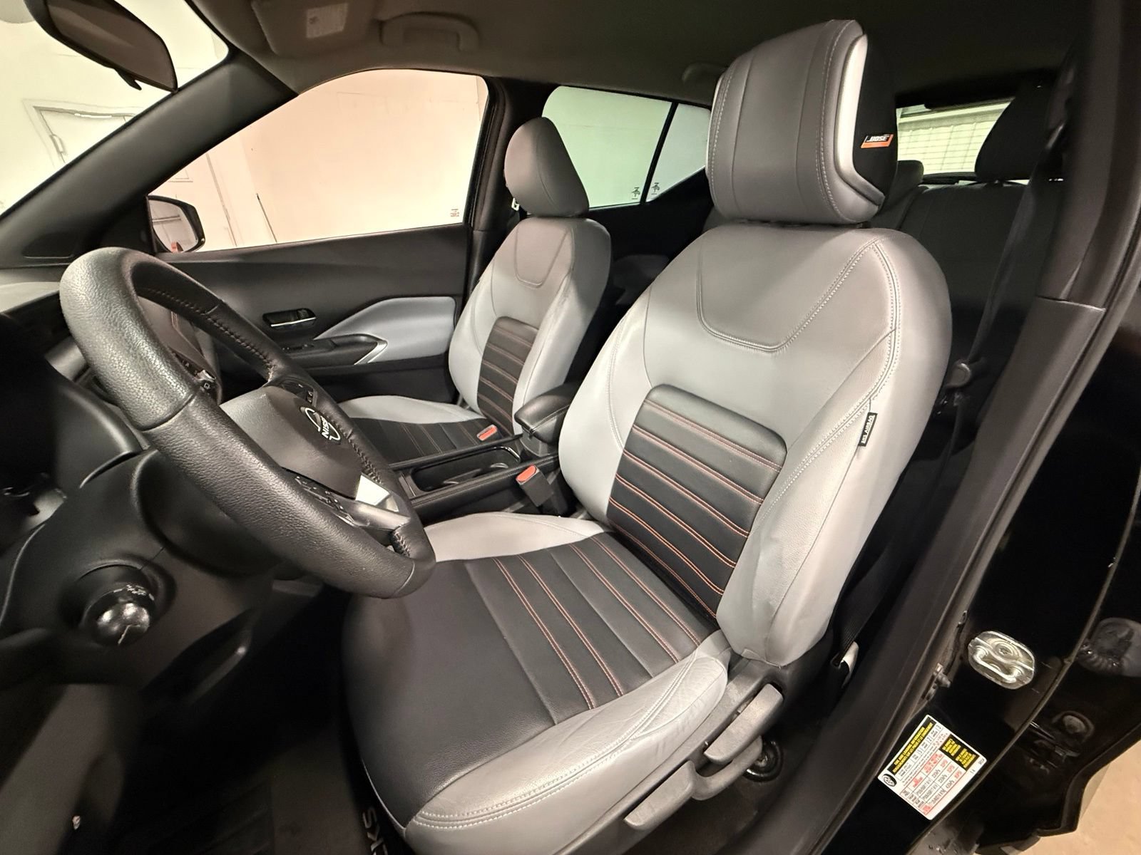 Used 2024 Nissan Kicks SR w/ SR Premium Package FWD image 17