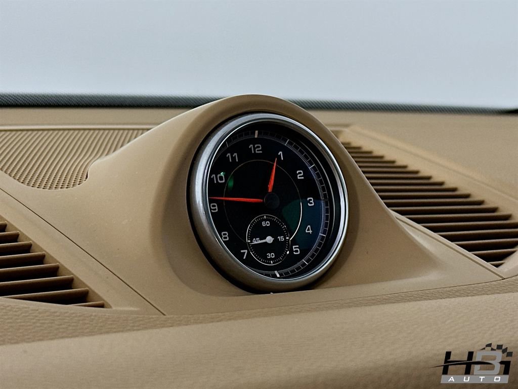 Used 2015 Porsche Macan S image 20